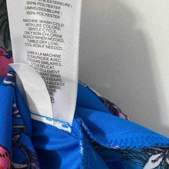 Express Blue Floral Romper - Picture 7 of 7